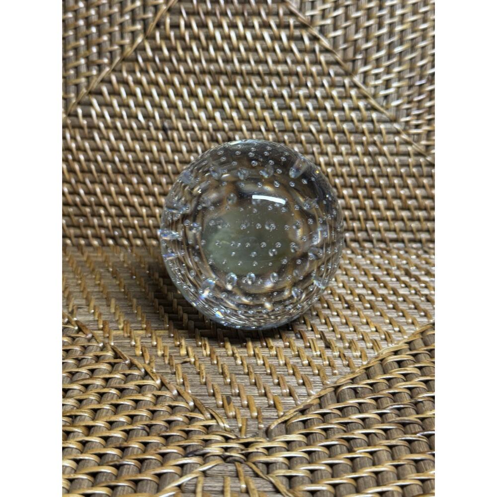 Art Glass Clear Glass Sphere Paperweight Decor Orb with Controlled Bubbles